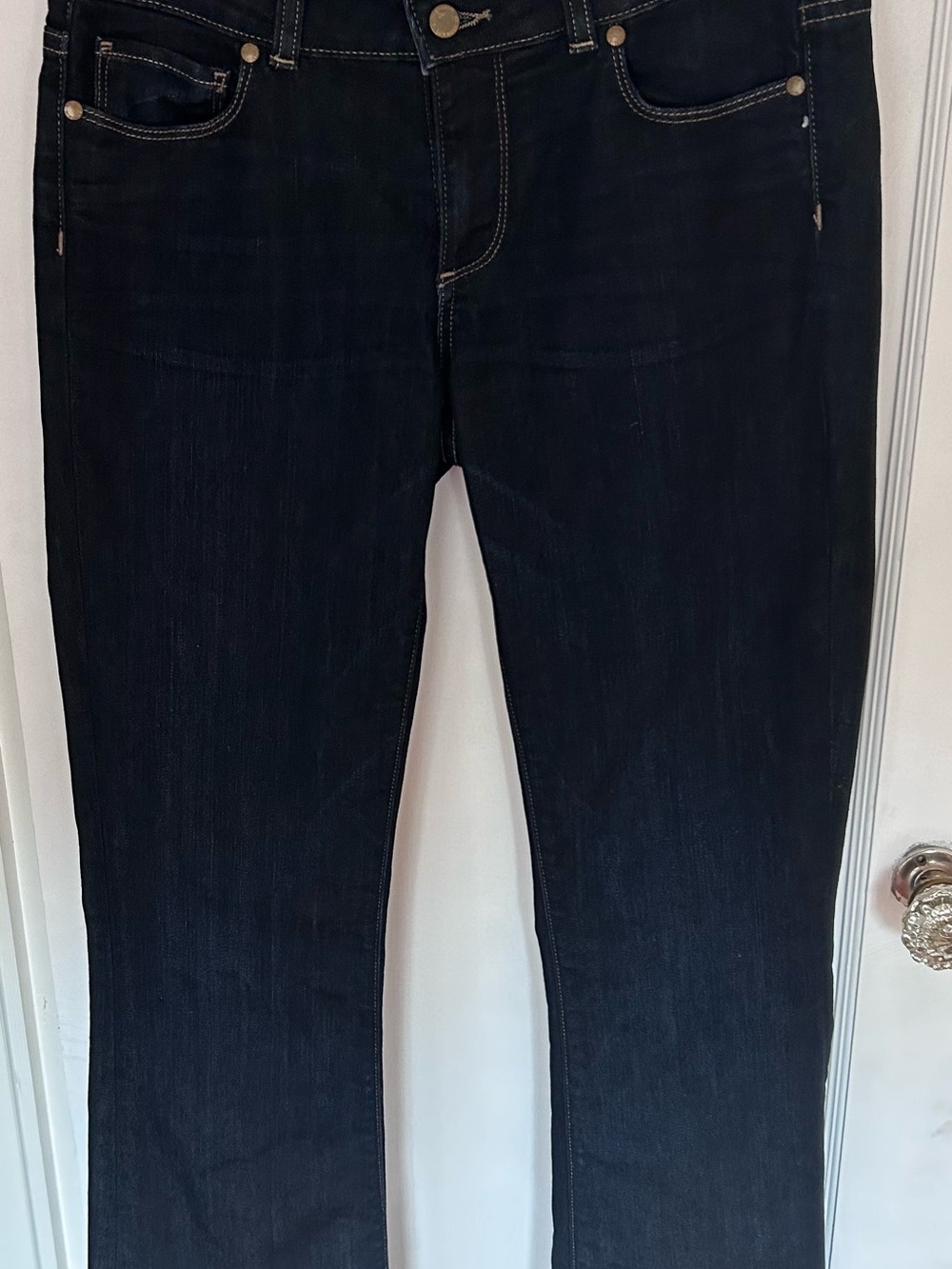 Dark Wash Women's Jeans - boot leg